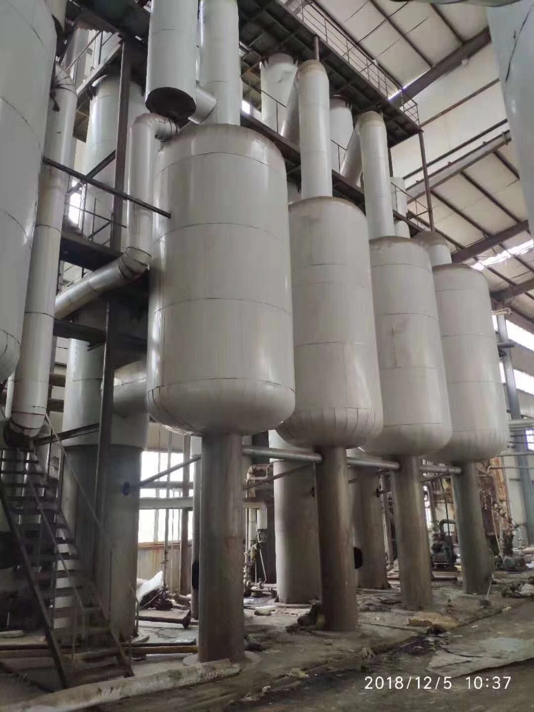 出售二手三效五吨强制循环蒸发器 降膜蒸发器 型号齐-2