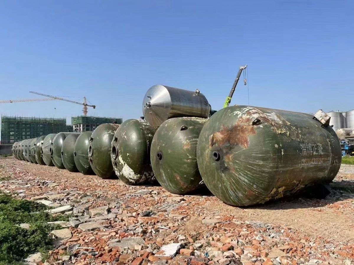 出售二手搪瓷反应釜 各种型号规格 现货多台-1