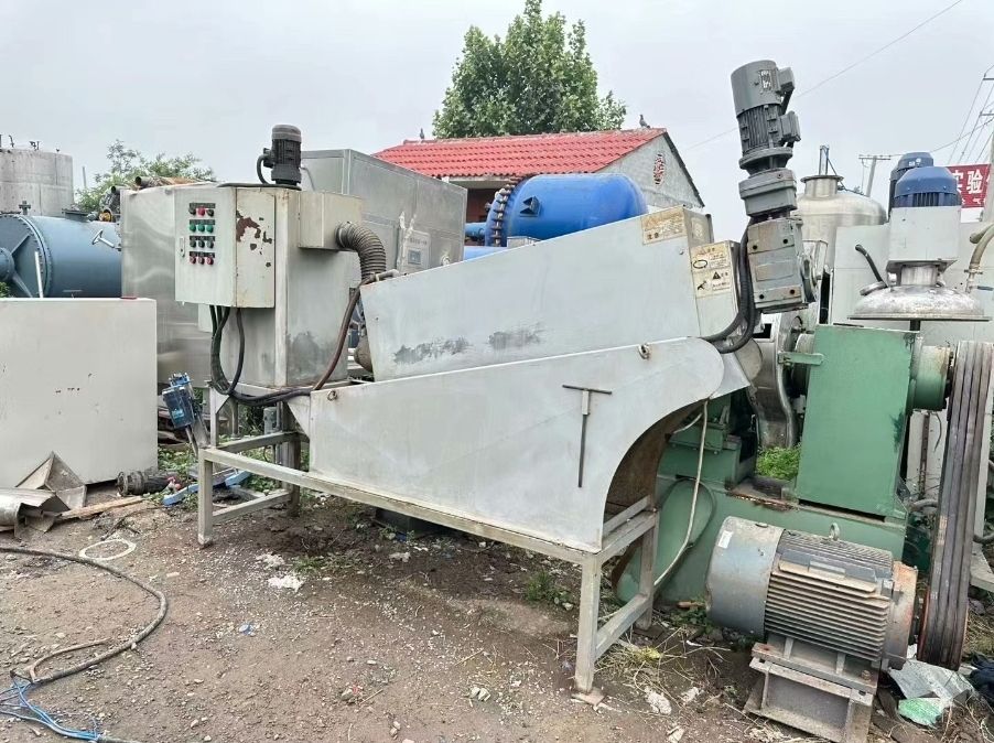 201叠螺污泥脱水机配件齐全 有需要的联系我-1