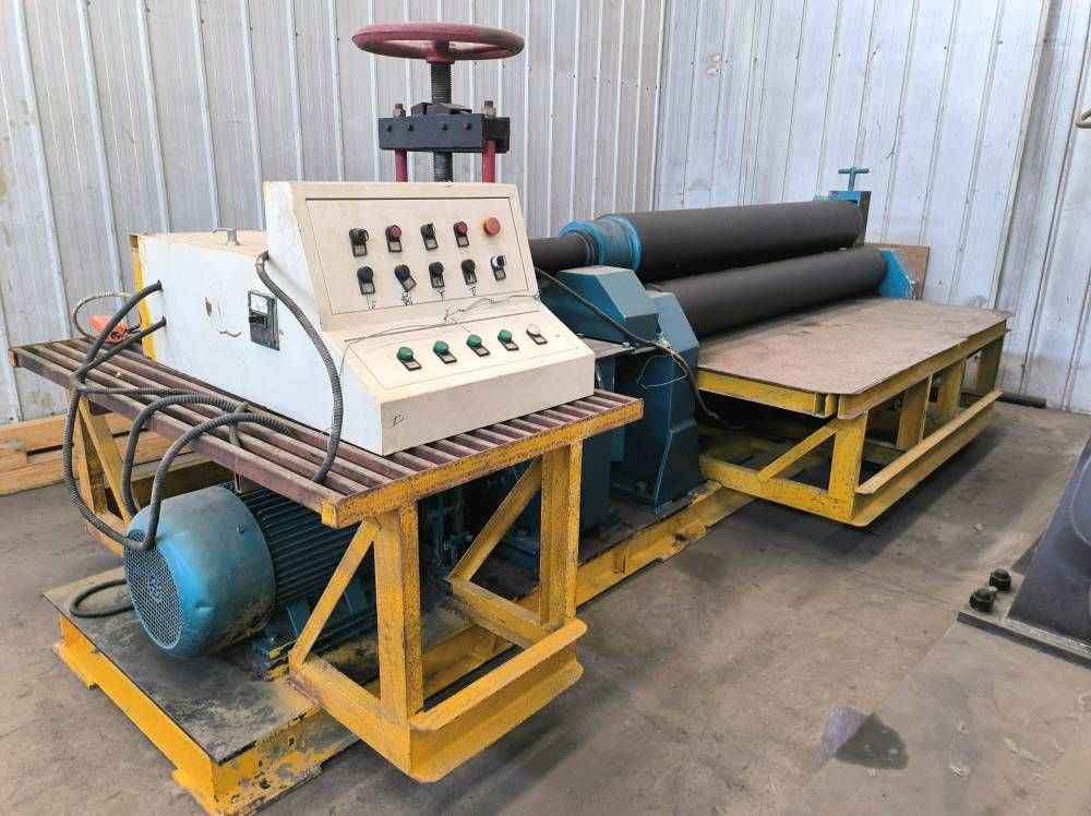 16型2米宽旧卷圆机 二手卷板机自带平台使用方便-1