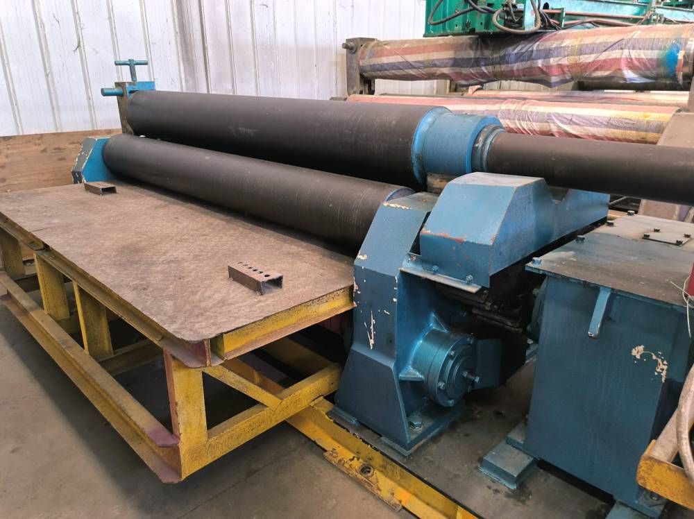 16型2米宽旧卷圆机 二手卷板机自带平台使用方便-2