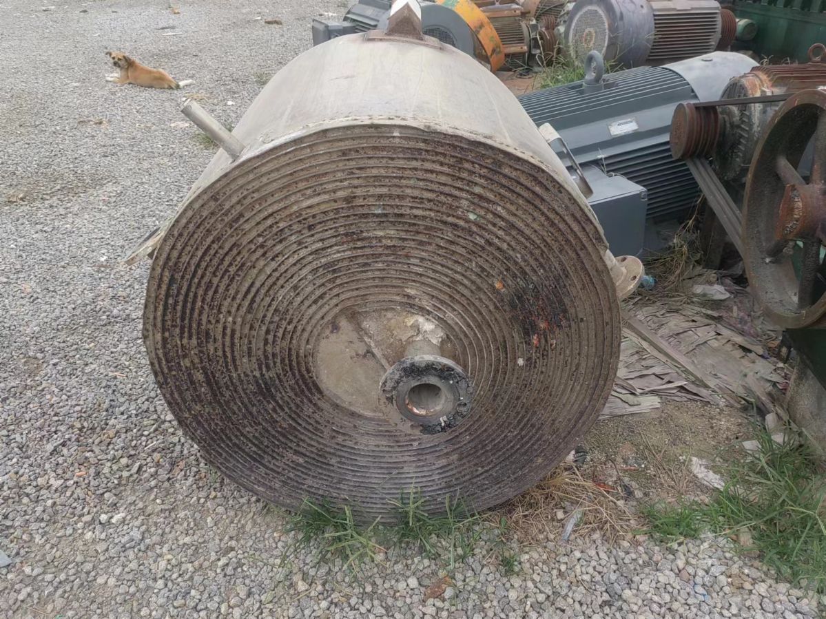 出售二手高压蒸发式螺旋板换热器、不锈钢200平方卧-2