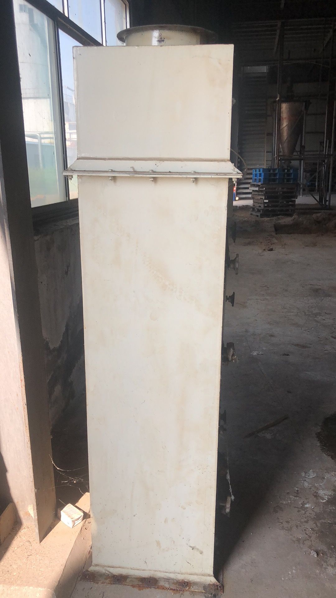 出售12袋脉冲布袋除尘器-2