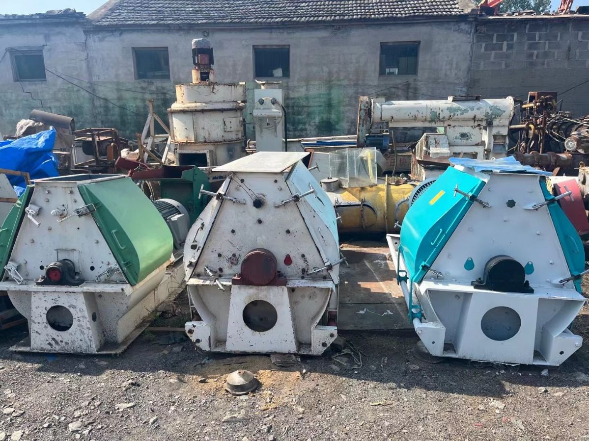 出售55、75、90千瓦水滴式锤片粉碎机-1