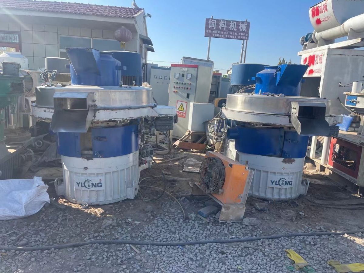 转让宇龙560颗粒机-1