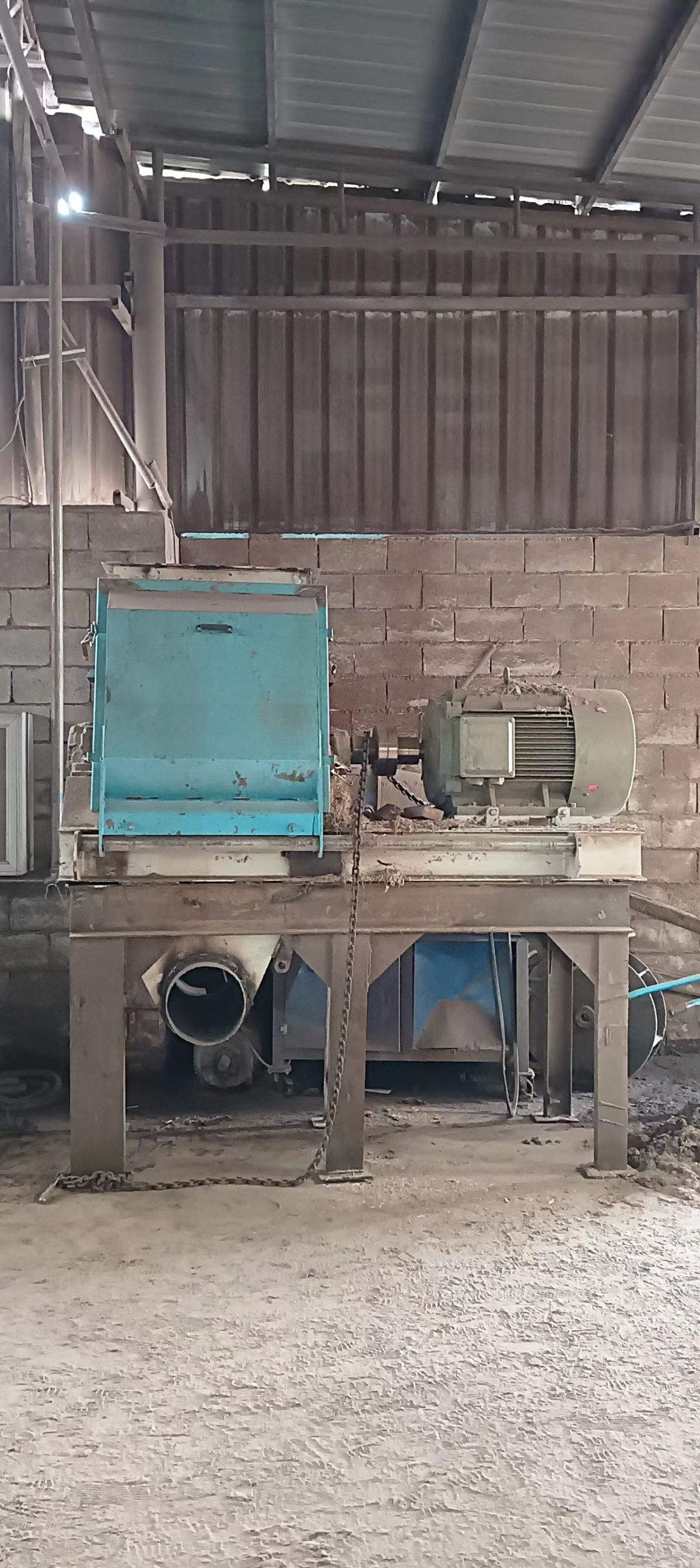 转让90千瓦木材粉碎机-2