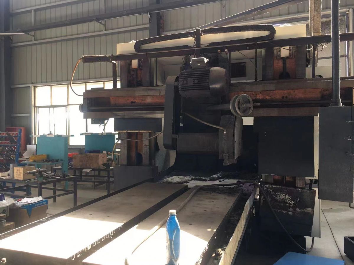 9成新CNC，磨床，机械手-1