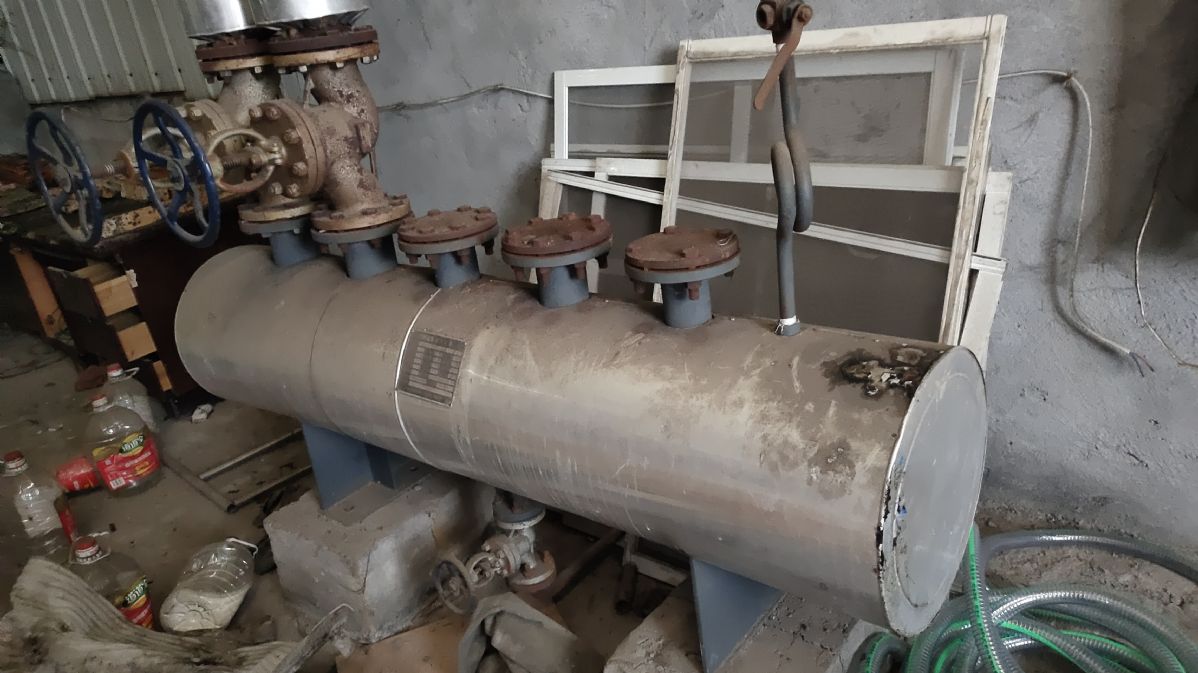 8成新4吨燃气锅炉。-1