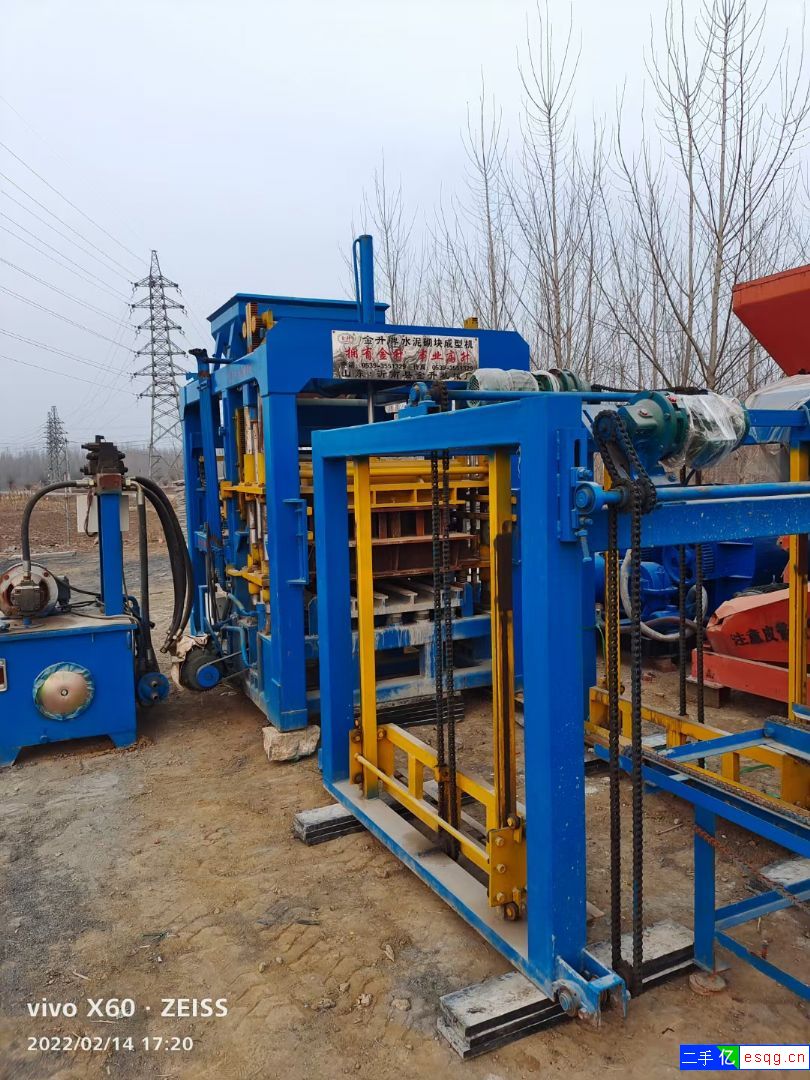 转让全自动6-15型水泥砖机一台-2