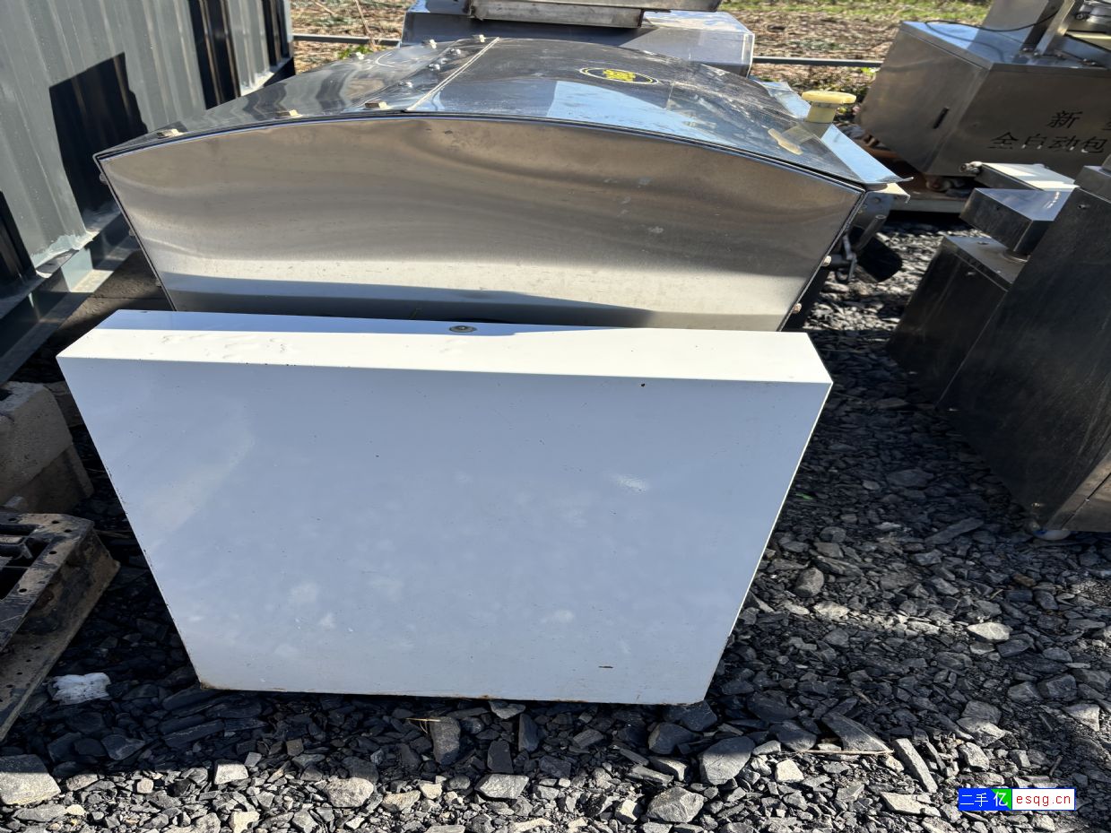 转让一台8成新普通和面机-1