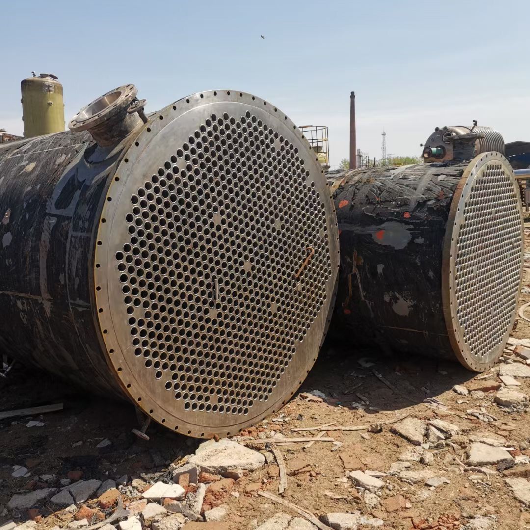 转让9成新钛材列管冷凝器两台！-1