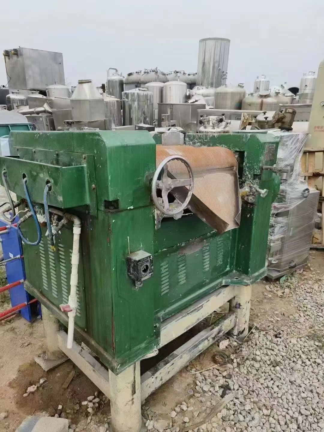 转让9成新二手三辊研磨机一台!-2