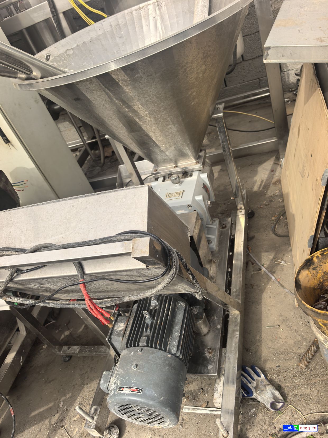 转让9成新膏体馅料包装机-2