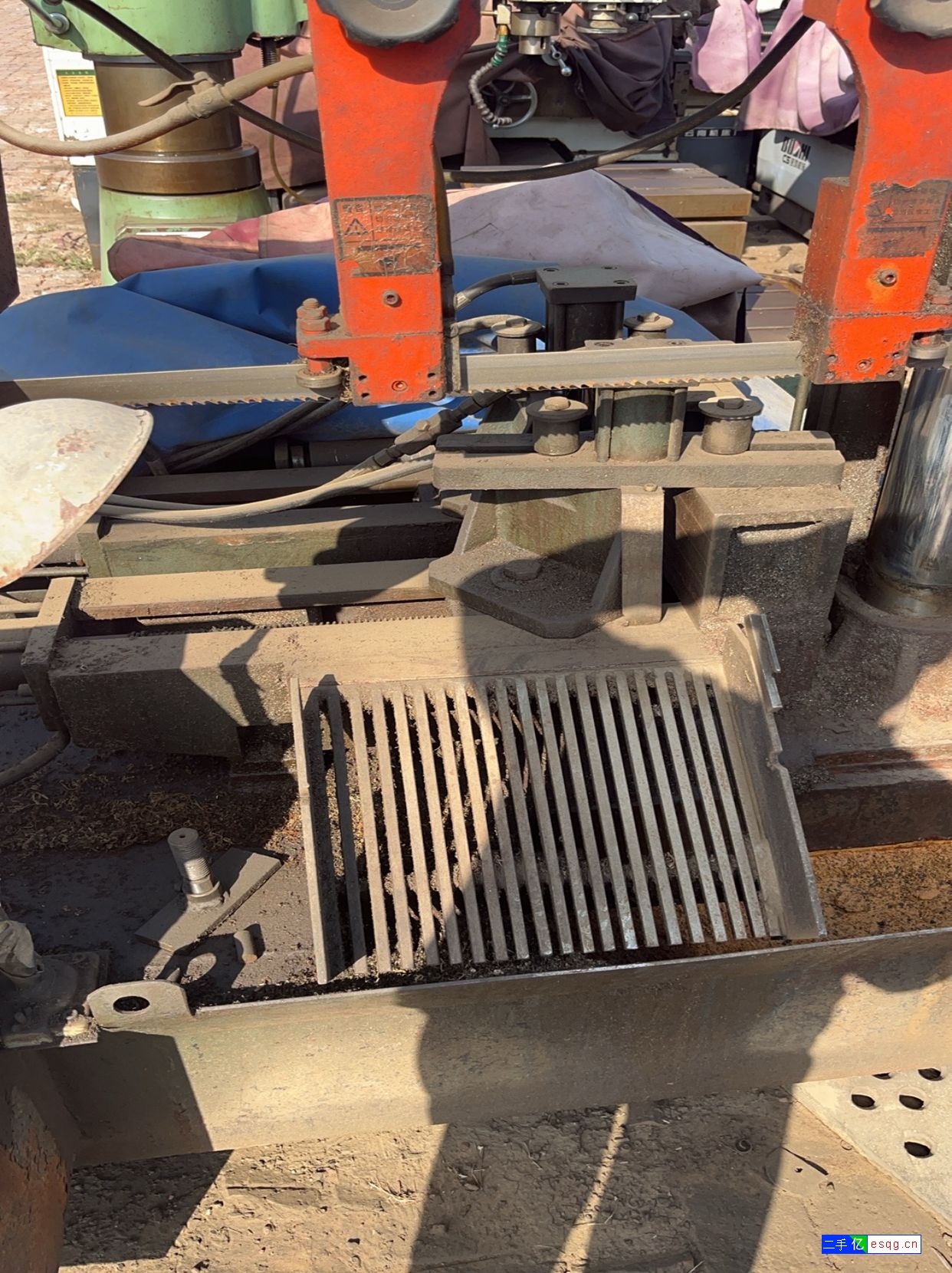 锯床成色不错-2