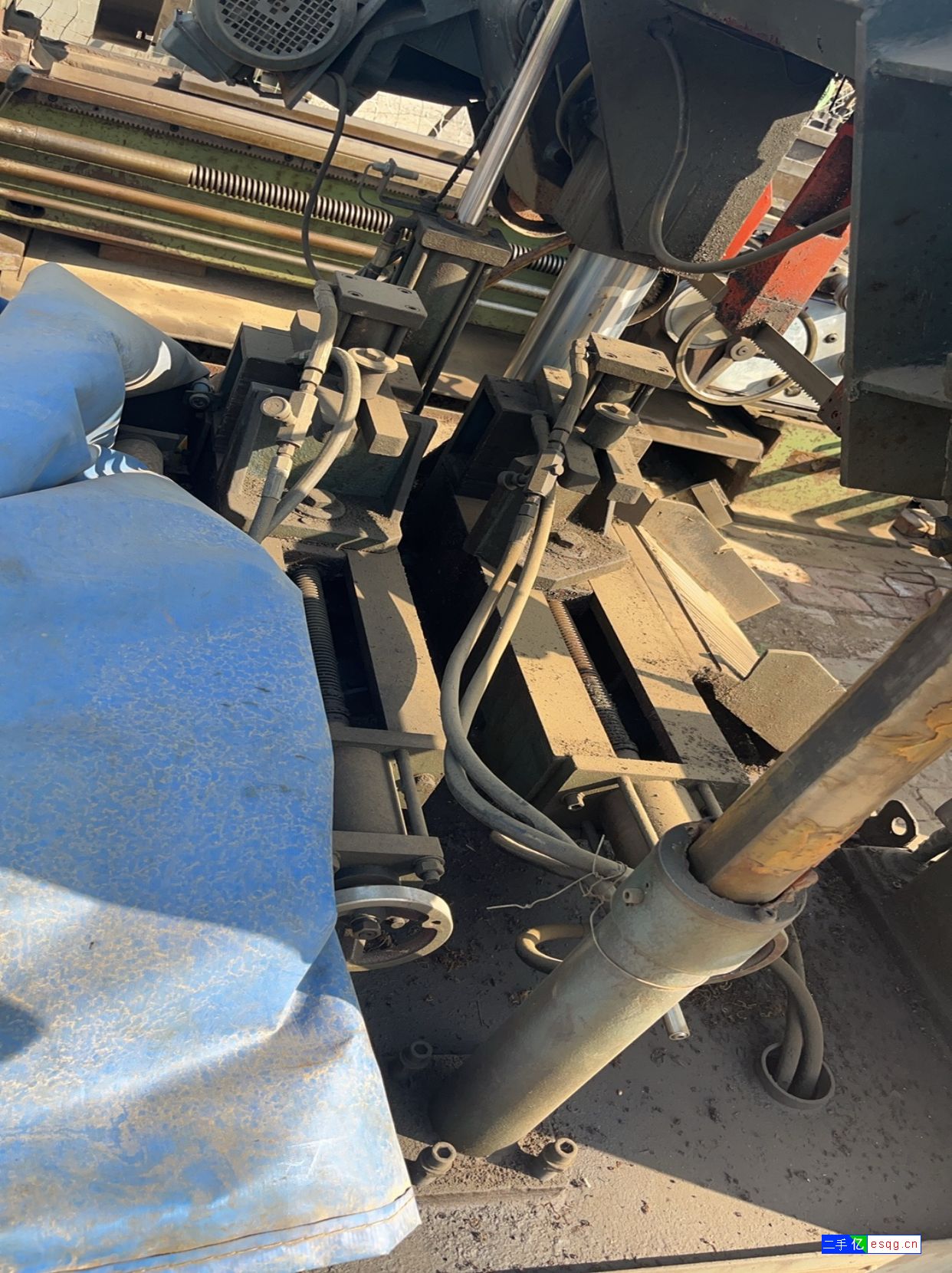 锯床成色不错-3