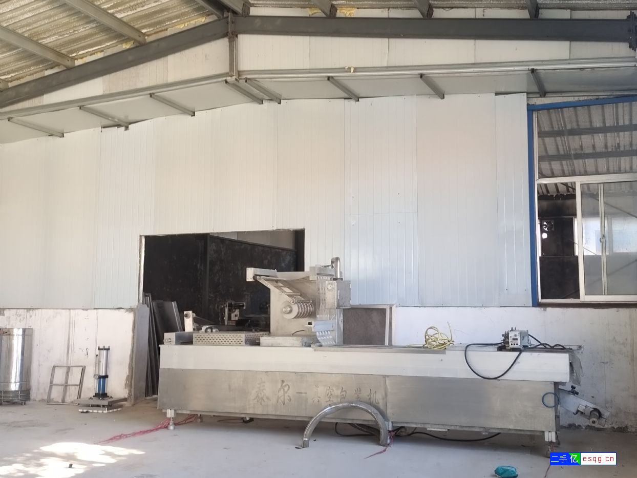 二手拉伸膜真空包装机-1