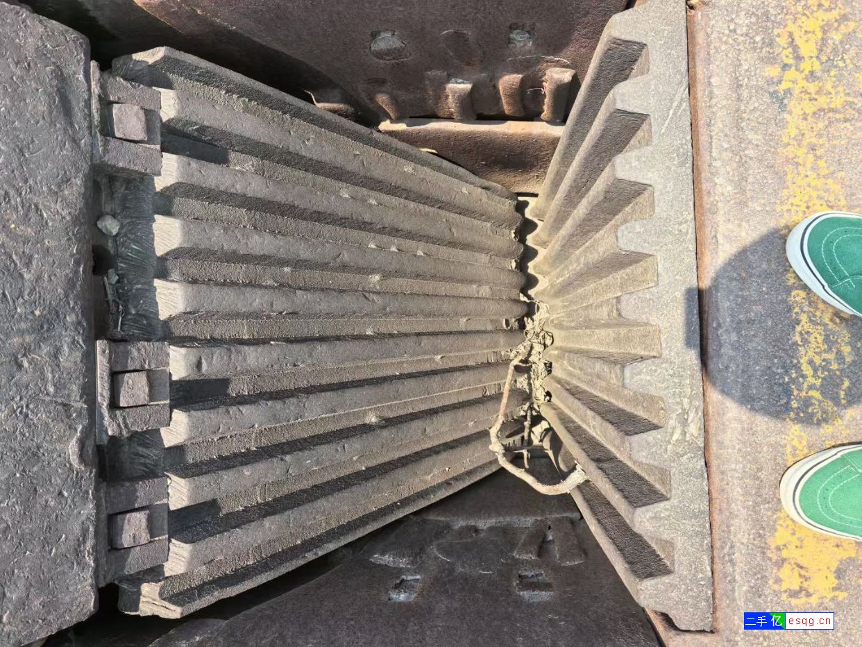 处理焦矿500×750鄂式破碎机-3