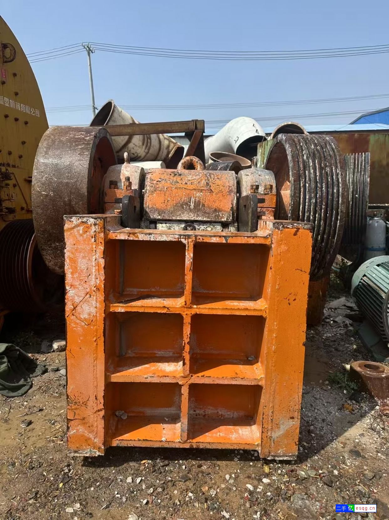 处理两台上海建设路桥400×600鄂式破碎机-1