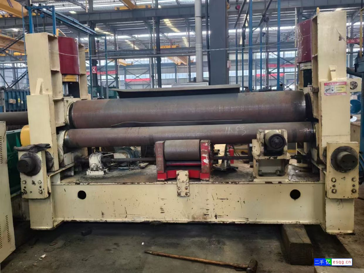 出售二手江苏银力产30X2500液压上辊卷板机-1