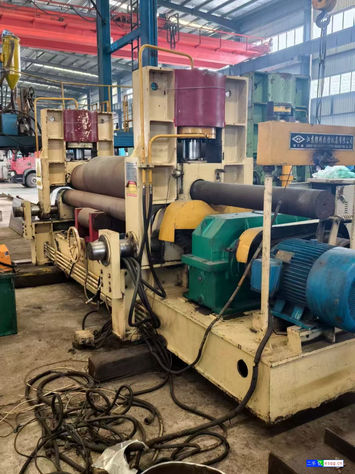 出售二手江苏银力产30X2500液压上辊卷板机-2