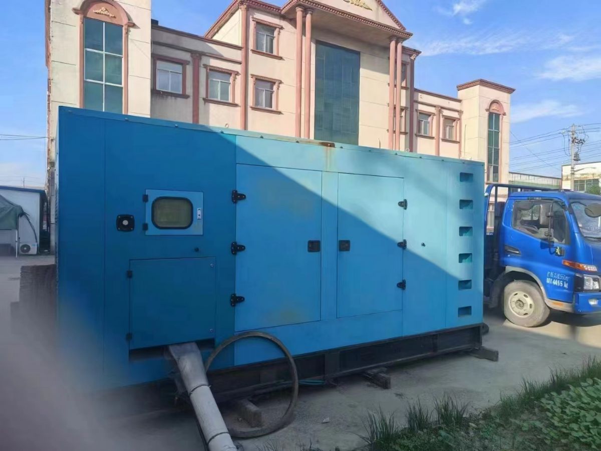 出售潍柴600千瓦发电机组，使用5个小时-1