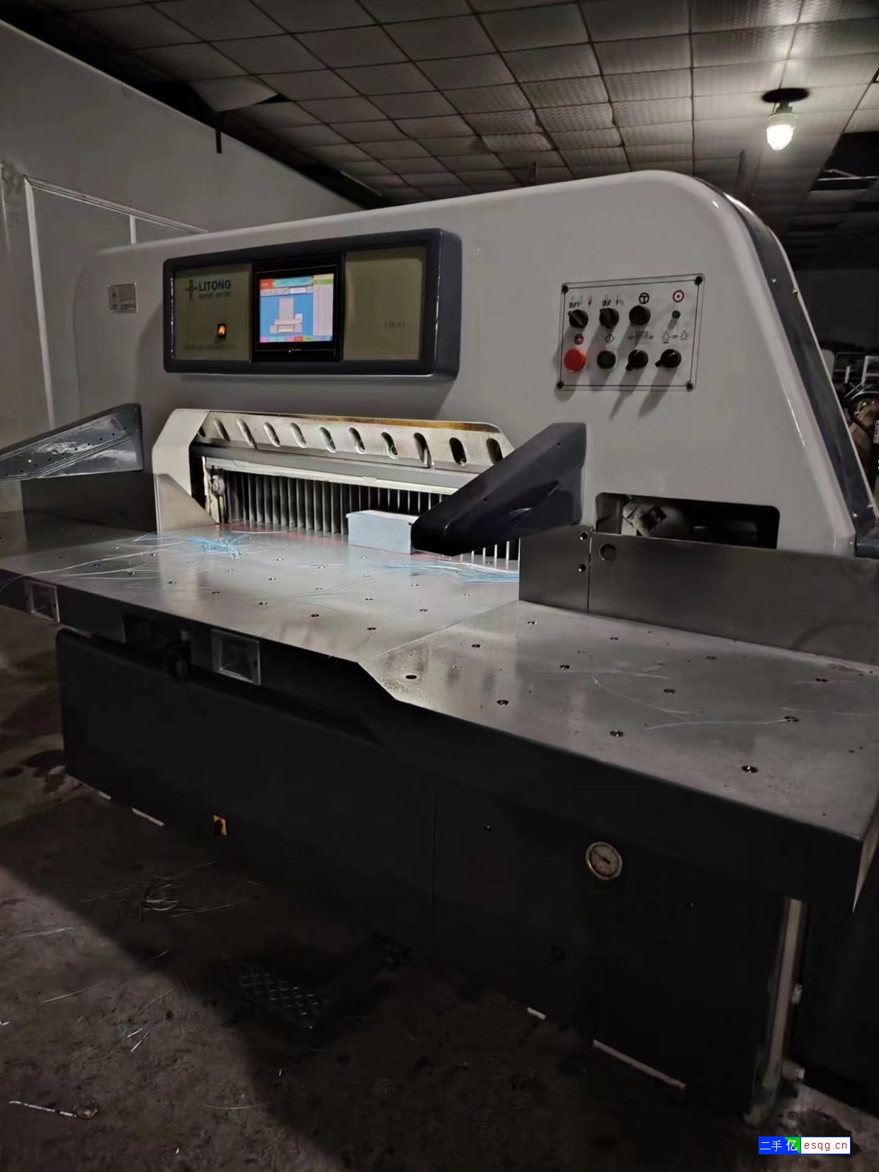 二手利通115电脑切纸机出售-2