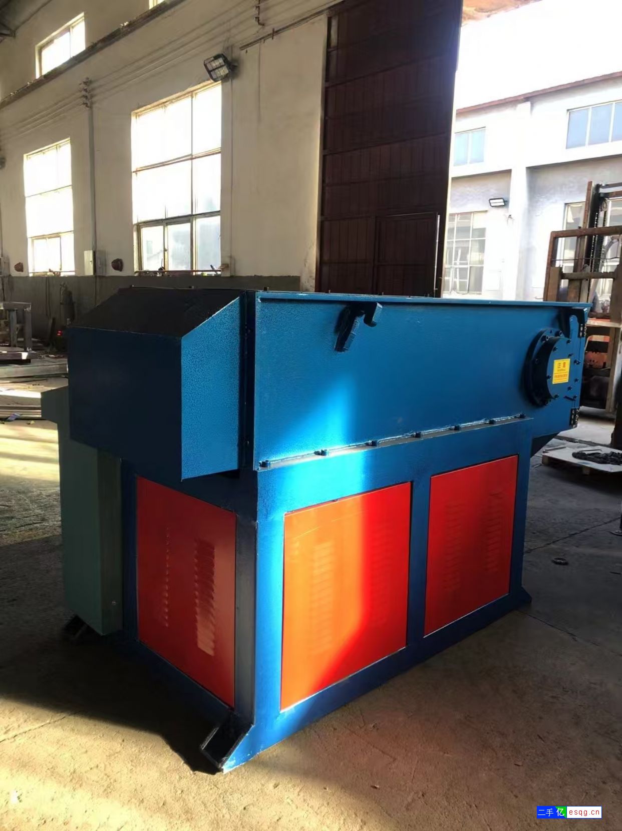 出售新旧二手单轴撕碎机-2