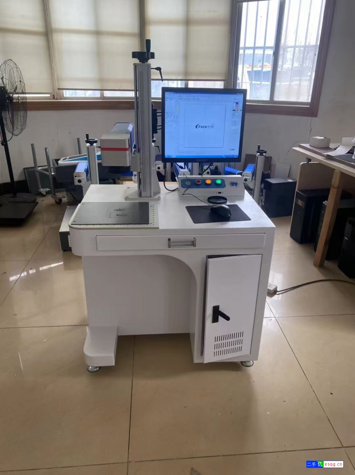 个人转让一台九成新光纤激光打标机一台30瓦功率功能-1