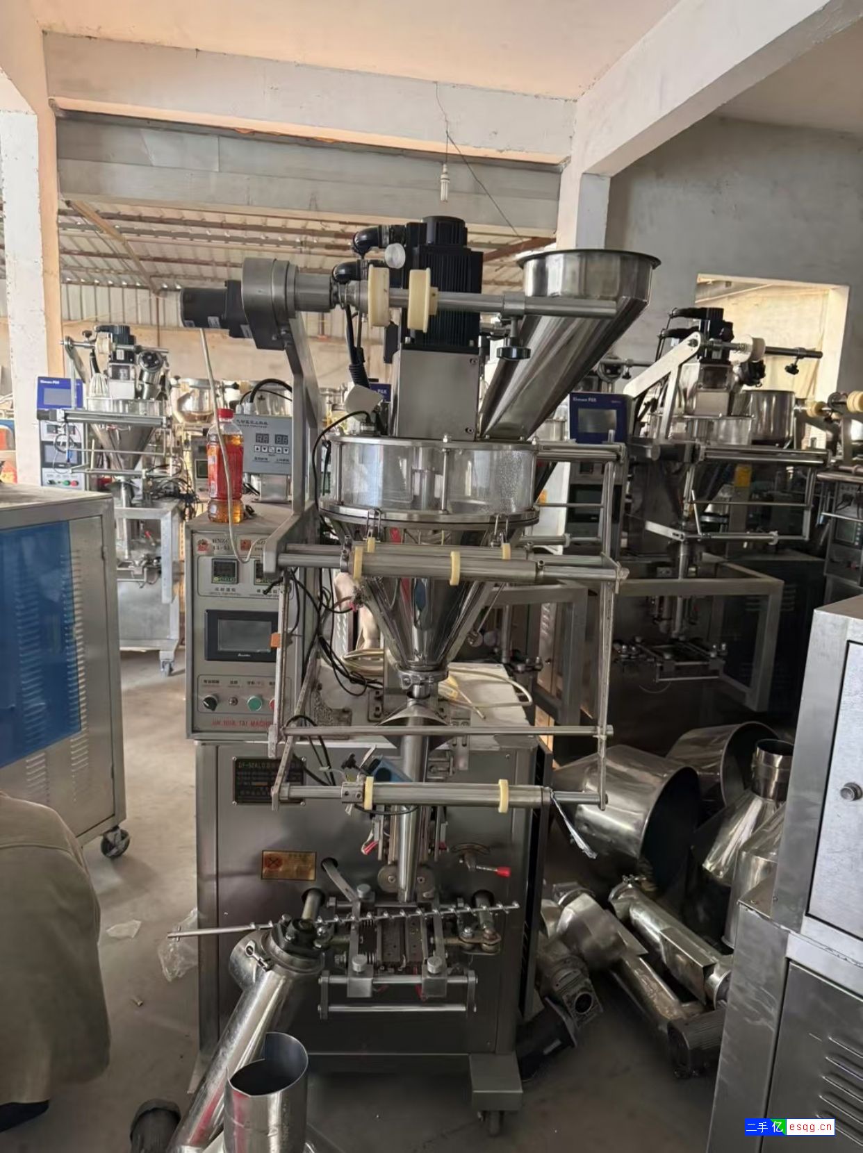 9成新三边封粉末包装机-1