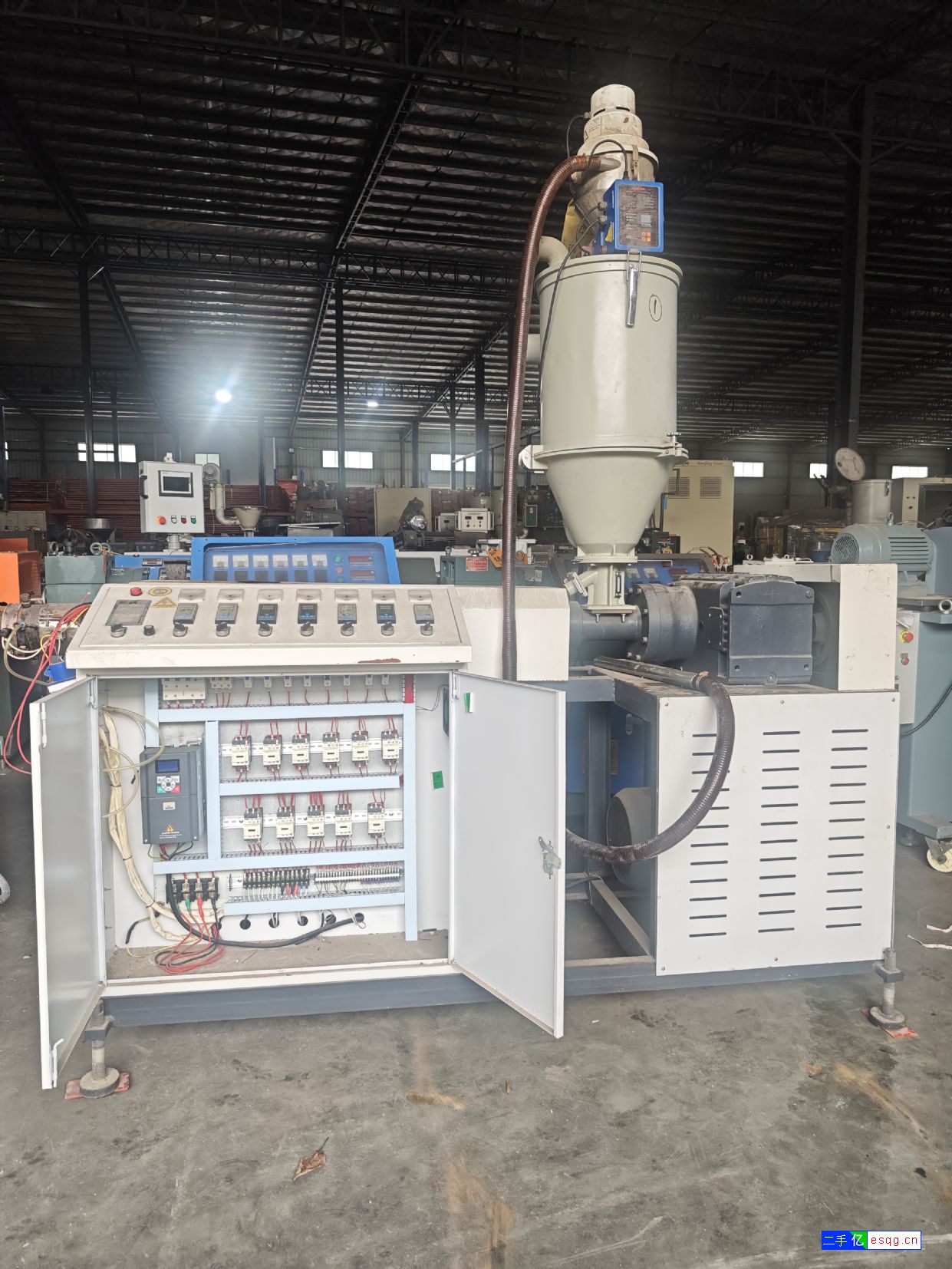 转让二手挤出机-1