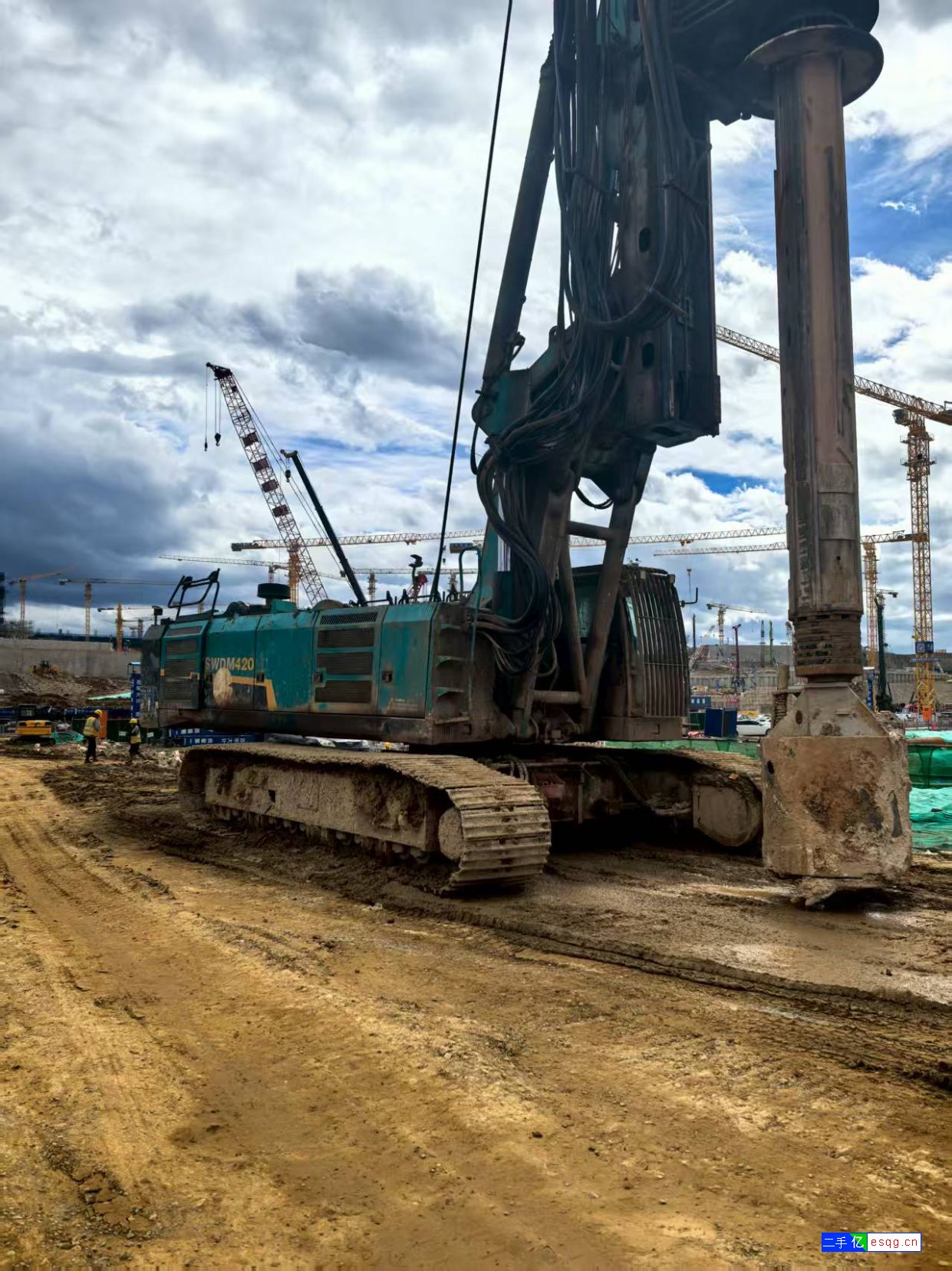 二手旋挖钻机转卖-1