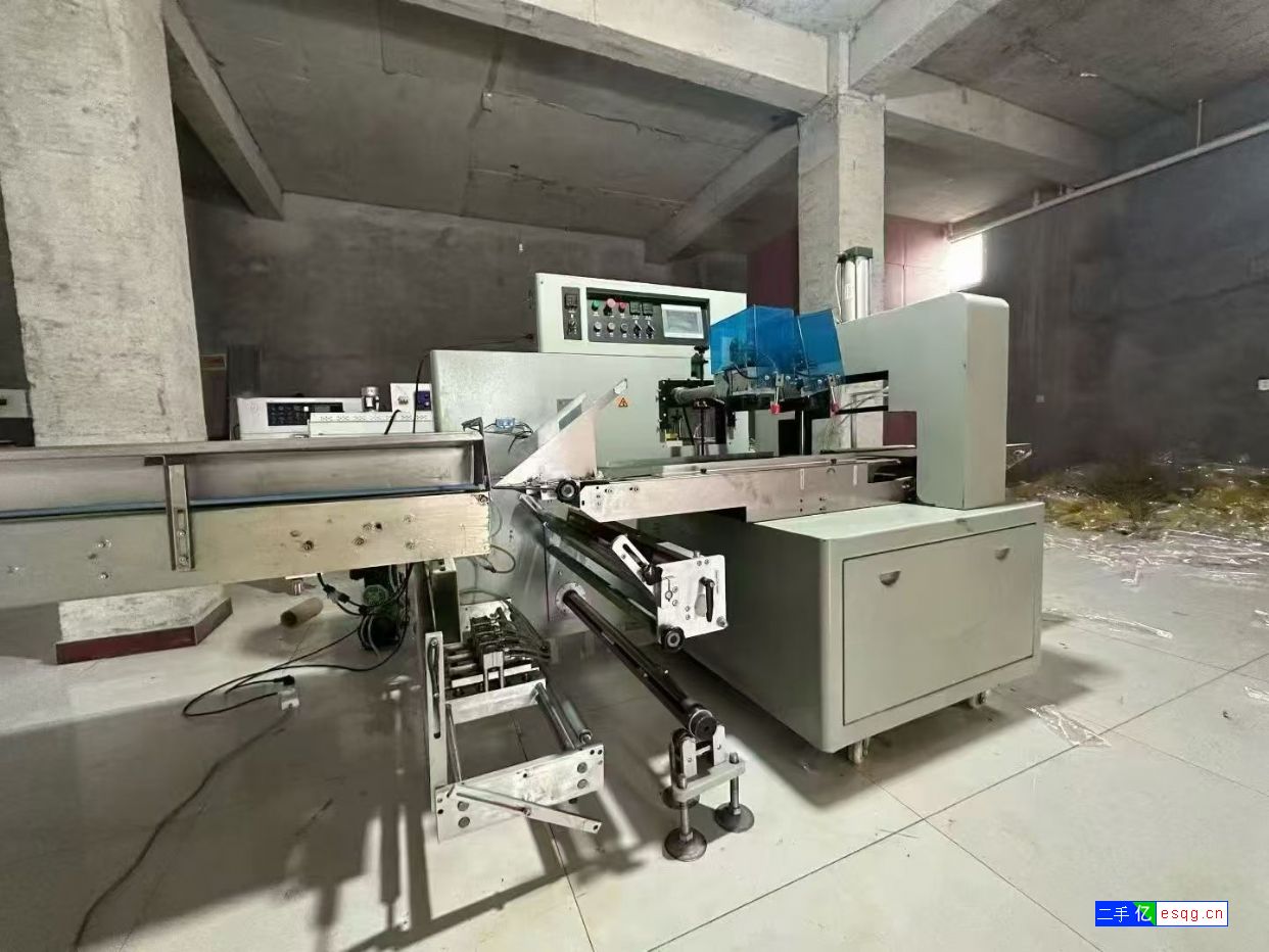900型号枕式包装机-1