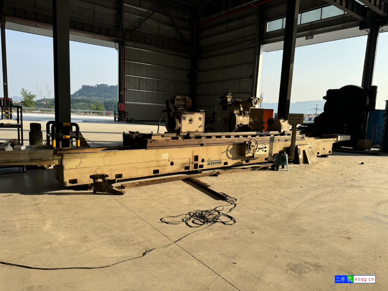 出售秦川格兰德1363X4米外圆磨-2