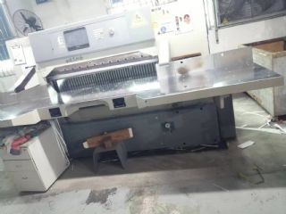 二手1300电脑切纸机出售