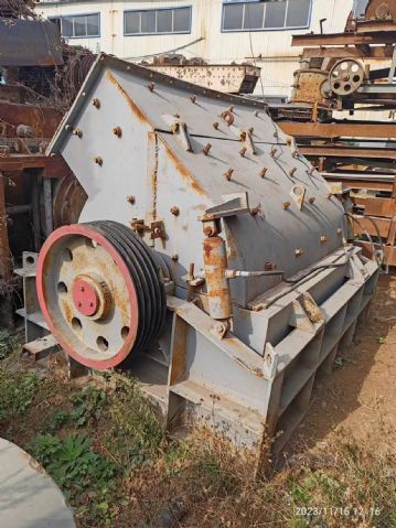 低价出售九成新1220锤式制砂机