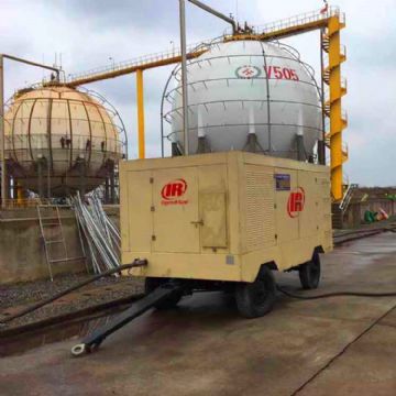 9成新埃尔曼移动式空气压缩机租赁