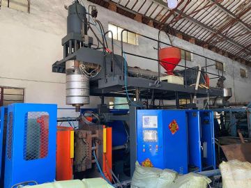 二手100吹塑机转让