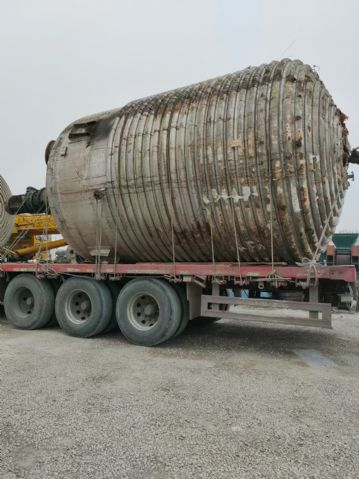 转让二手5吨搪瓷反应釜  3吨钛材蒸发器