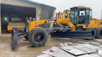 徐工215平地机徐工180平地机二手刮平