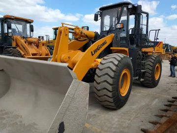 转让二手装载机柳工龙工临工50-30侧翻