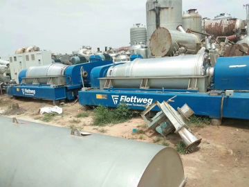 专业出售二手离心机，卧螺离心机，蝶式分离