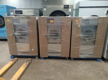 出售工业洗衣机，水洗机，洗脱烘一体机，洗