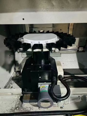 转让盛峰650精雕机三菱80系统配16T