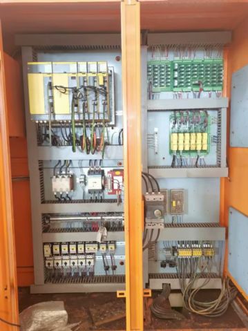 台湾大力630卧式双工位加工中心