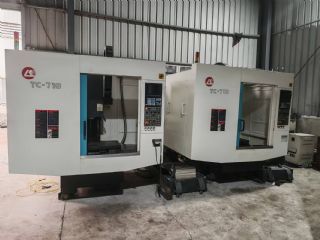 优价转让力劲710三线轨高速刀臂刀库加工