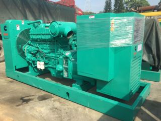 转让300千瓦康明斯柴油发电机组