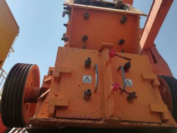 二手石子生产线石料破碎机制砂机整套处理中