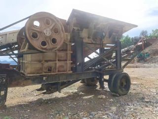二手轮式移动破碎站58鄂破带箱破时产80