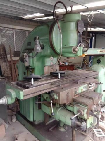 出售北京铣床两台