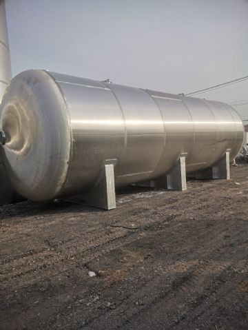 出售全新未用2吨不锈钢立式储水罐可定做